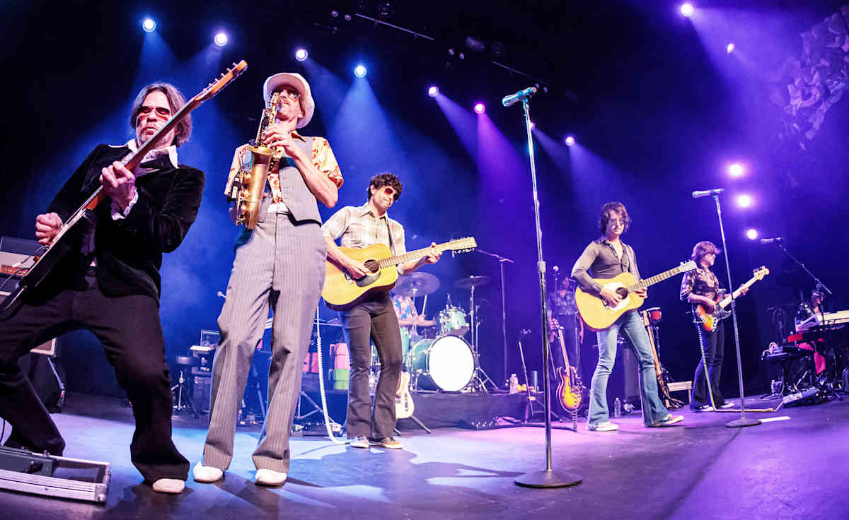 Yacht Rock Revue