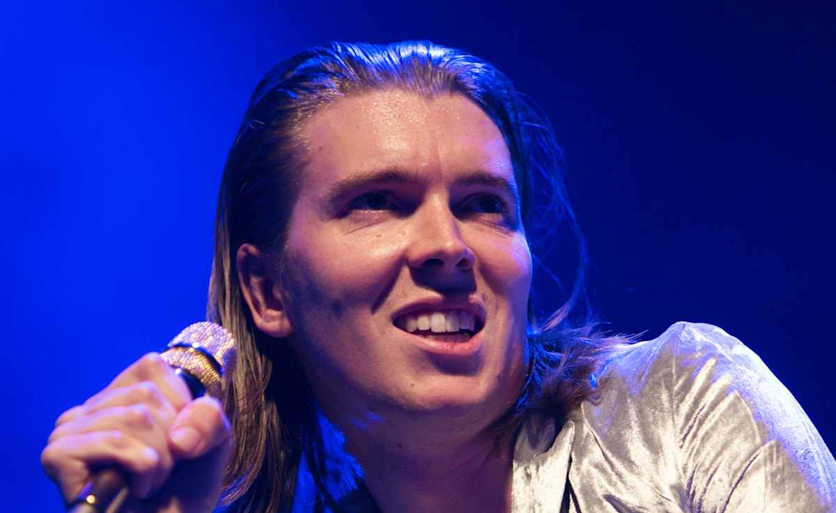 Alex Cameron