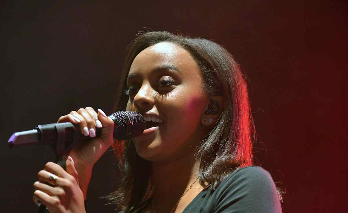 Ruth B