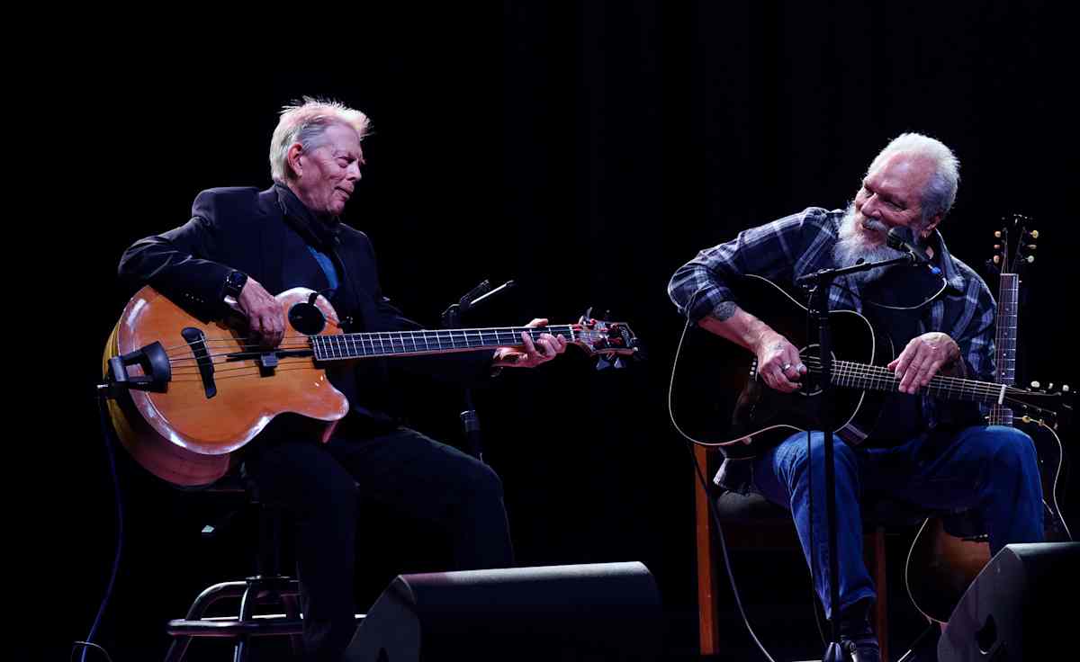 Hot Tuna