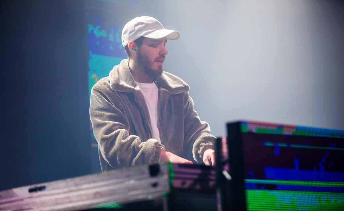 San Holo
