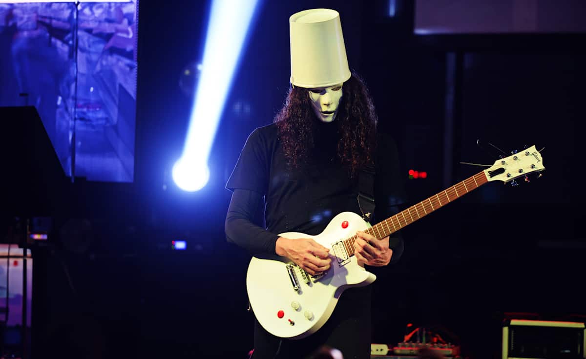 Buckethead