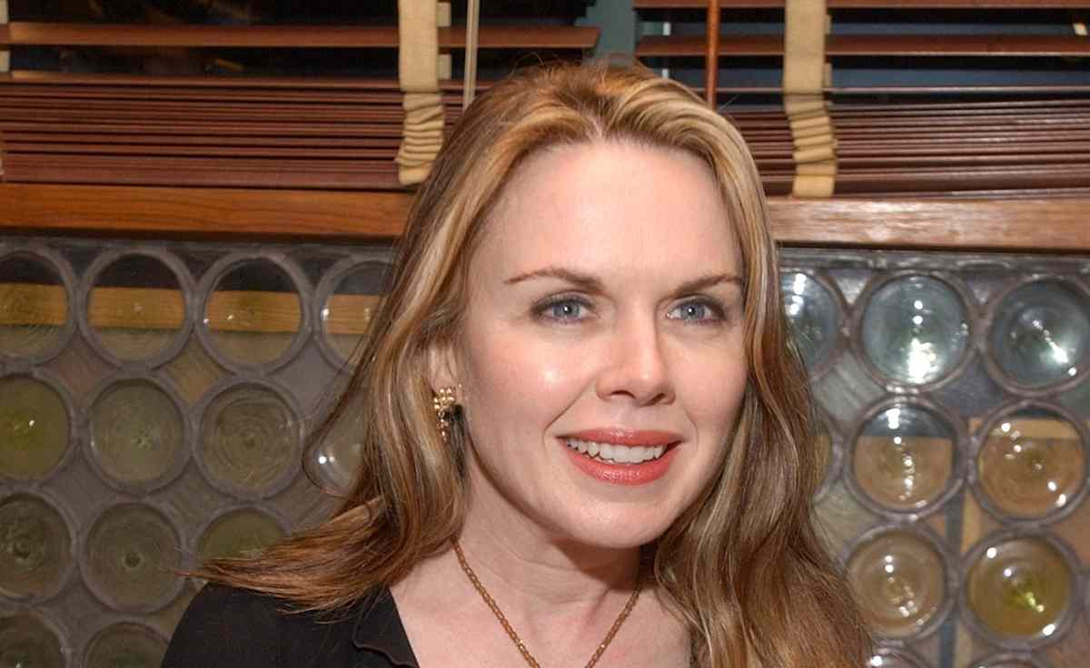 Mary Fahl