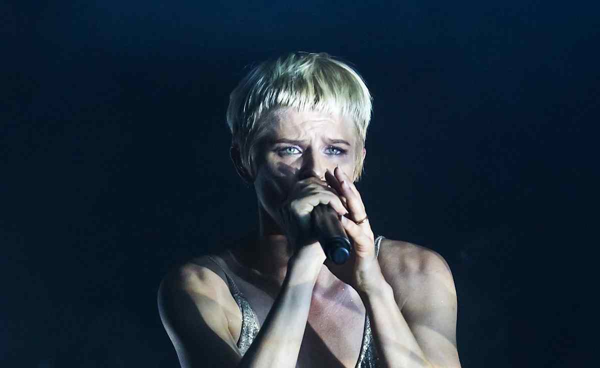 Robyn