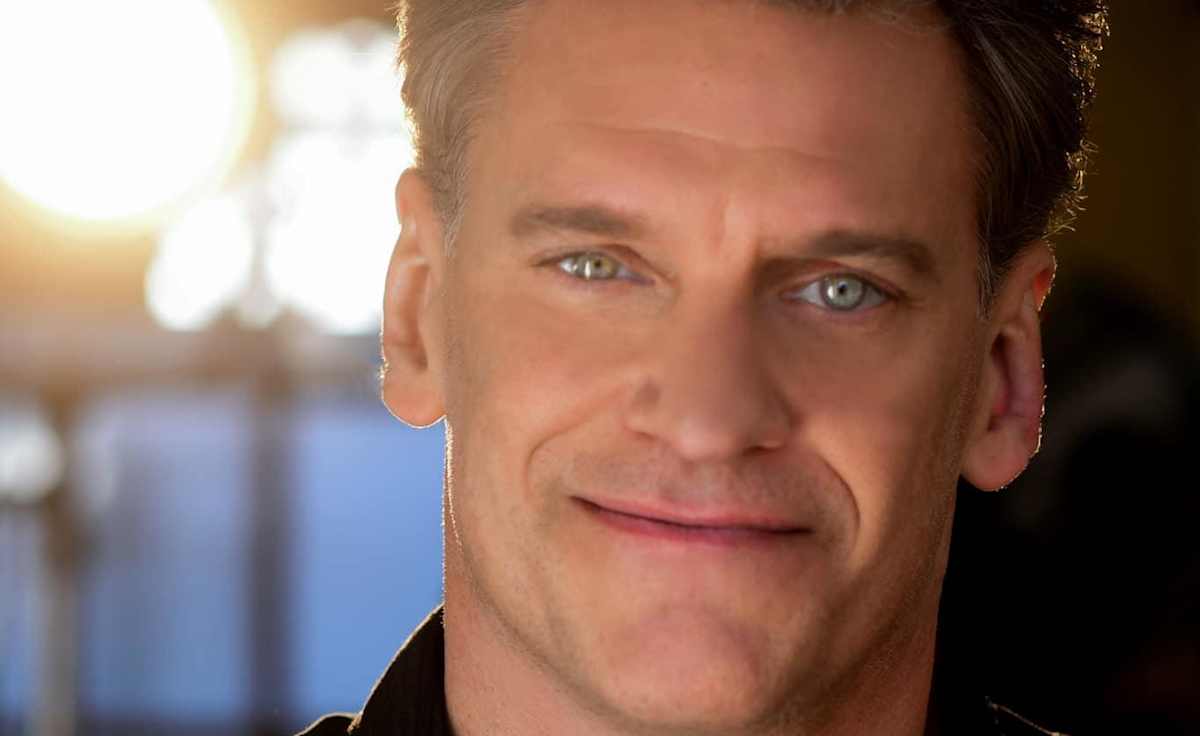 Dale Jones