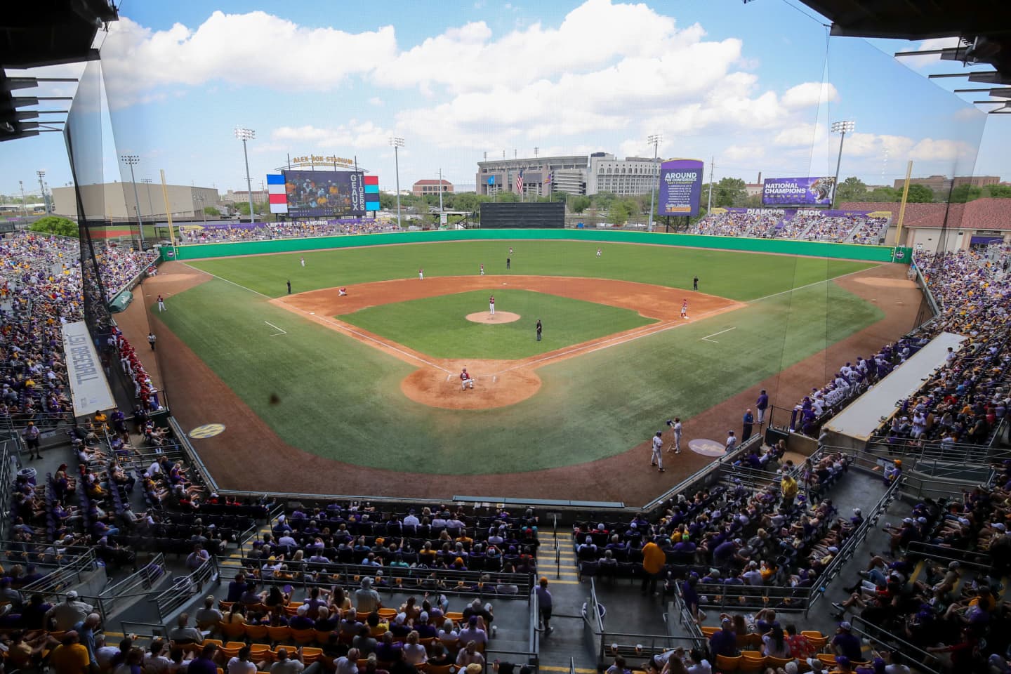 Buy NCAA Baseball Baton Rouge Super Regionals Tickets viagogo