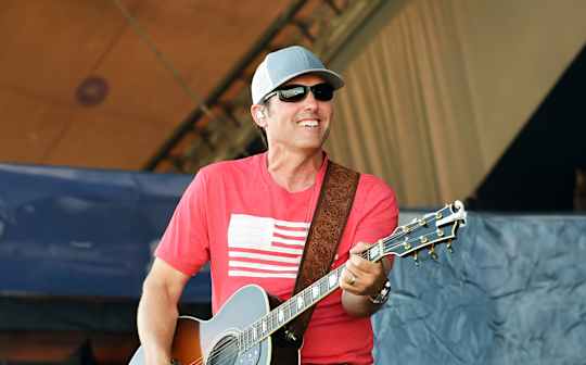 Casey Donahew Image
