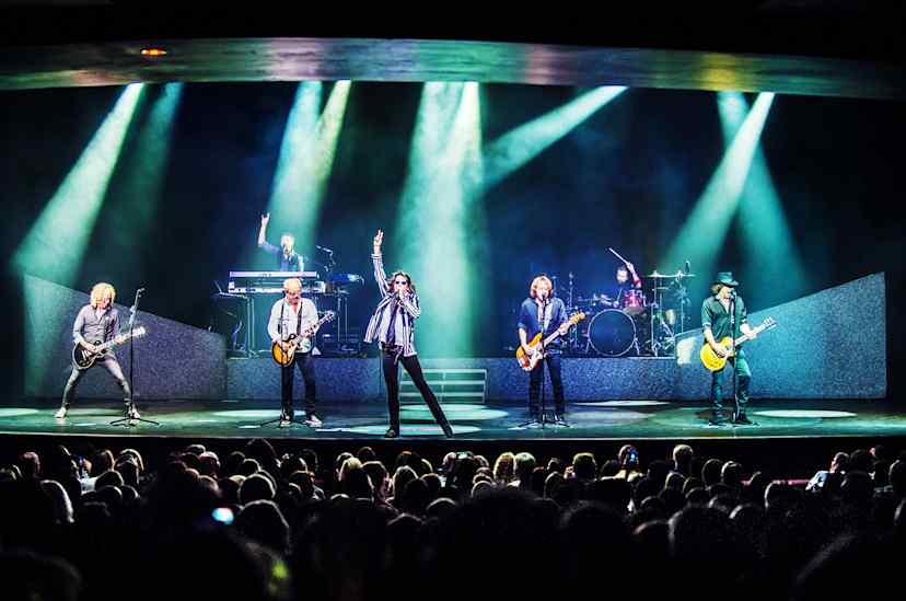 Foreigner Image