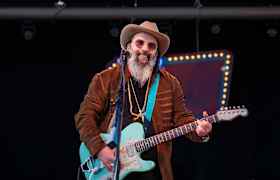 Steve Earle Tickets