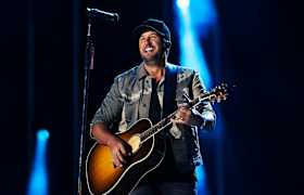 Luke Bryan Tickets