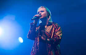 Lapsley Tickets