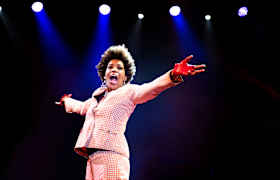 Macy Gray Tickets