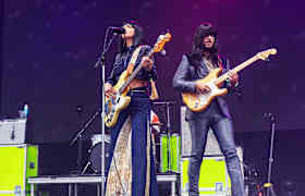 Khruangbin Tickets