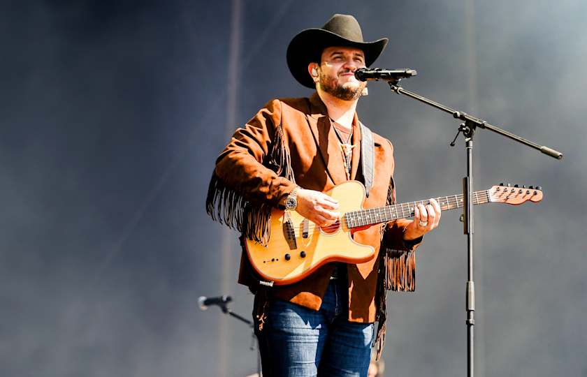 Edén Muñoz Tickets StubHub