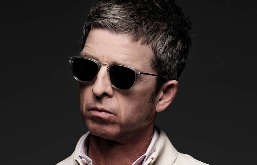 Noel gallagher ray ban 2025