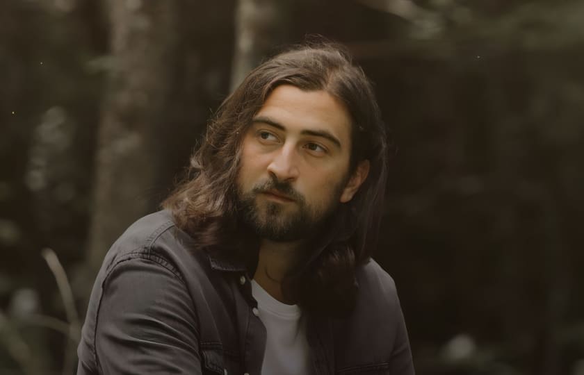 Noah Kahan Tickets Noah Kahan Concert Tickets and 2024 Tour Dates viagogo