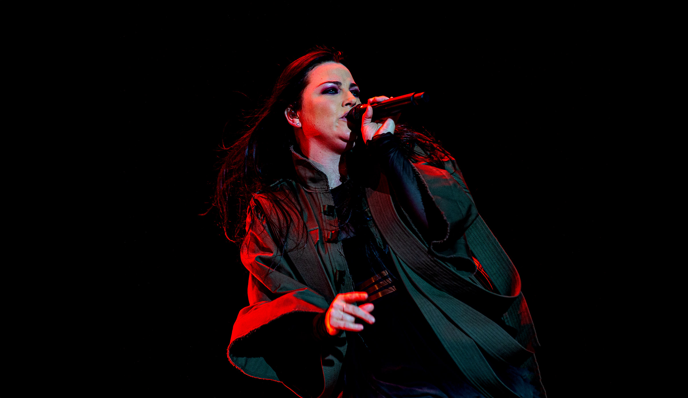 Evanescence live