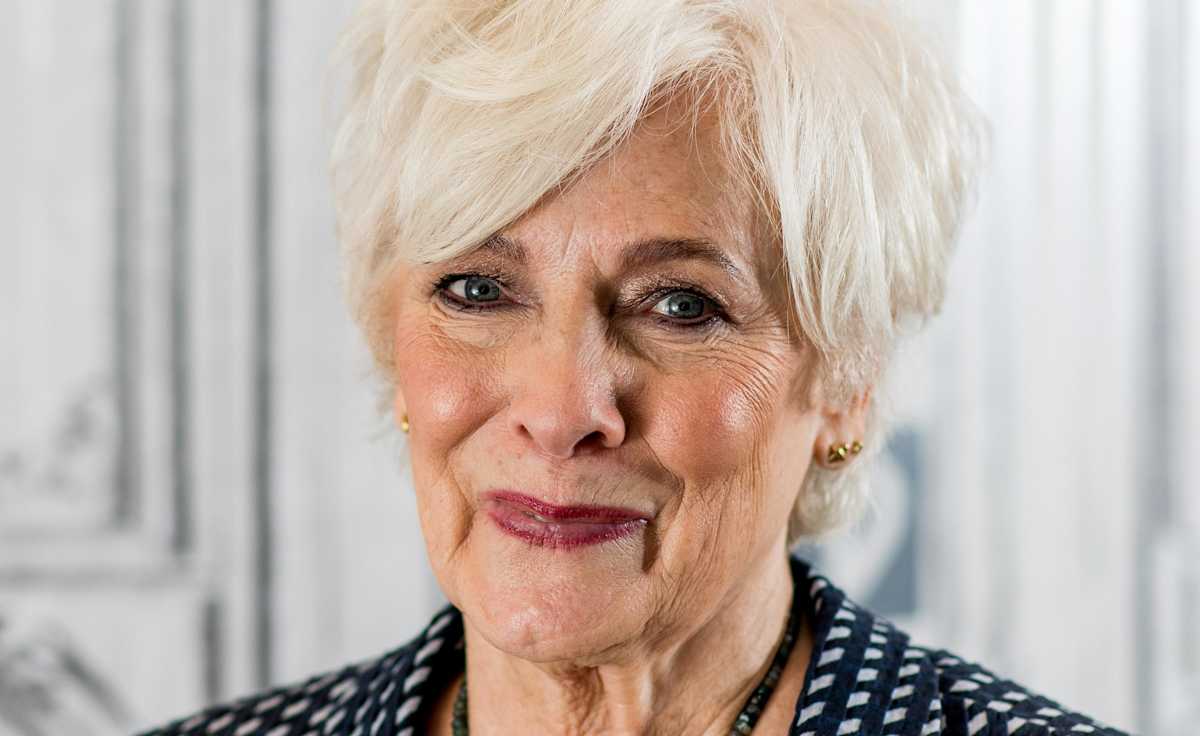 Betty Buckley