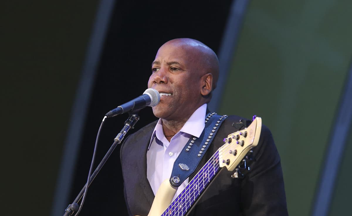 Nathan East