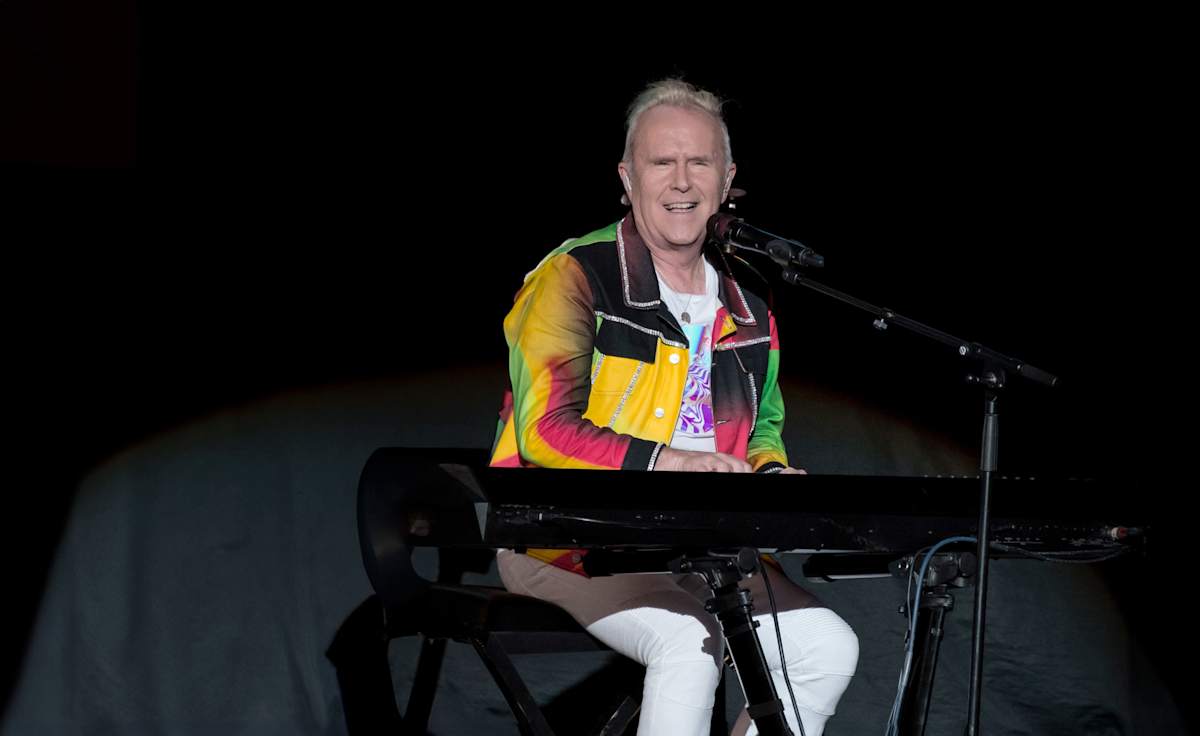 Howard Jones