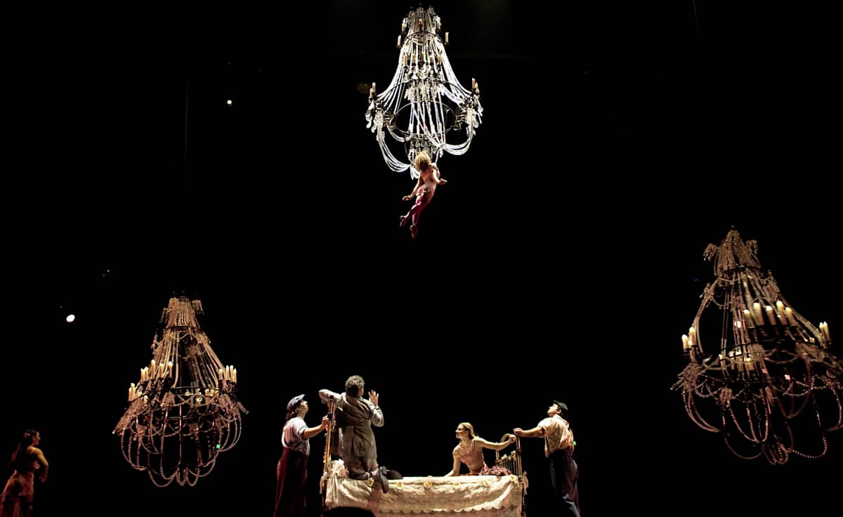 Cirque du Soleil - Corteo