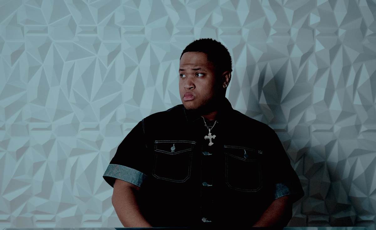 Aaron Cole