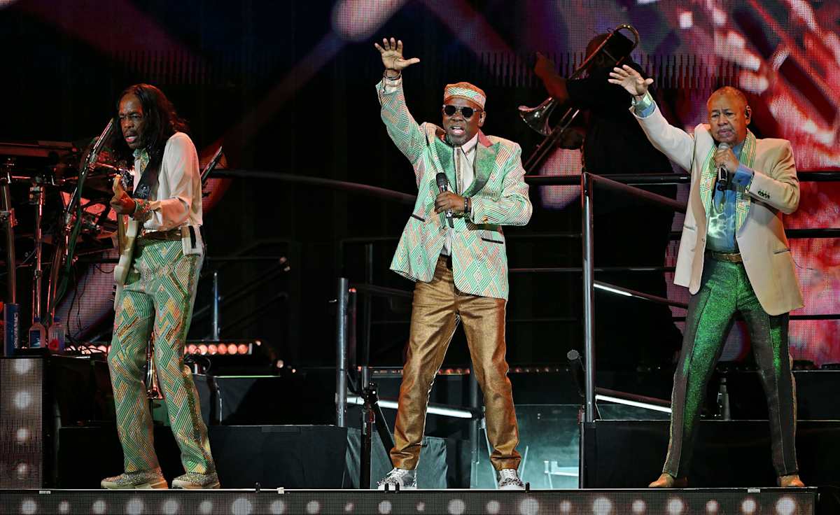 Earth, Wind & Fire