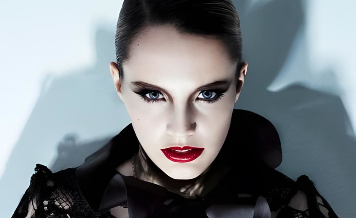 Anna Calvi