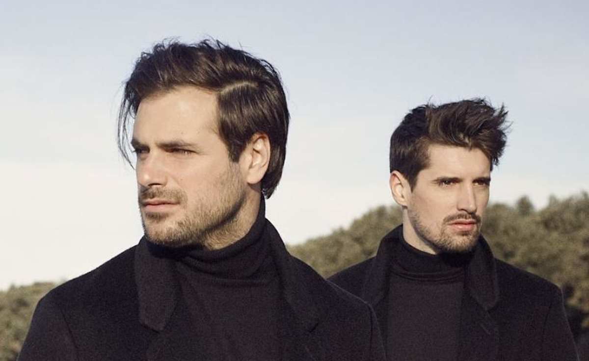 2Cellos