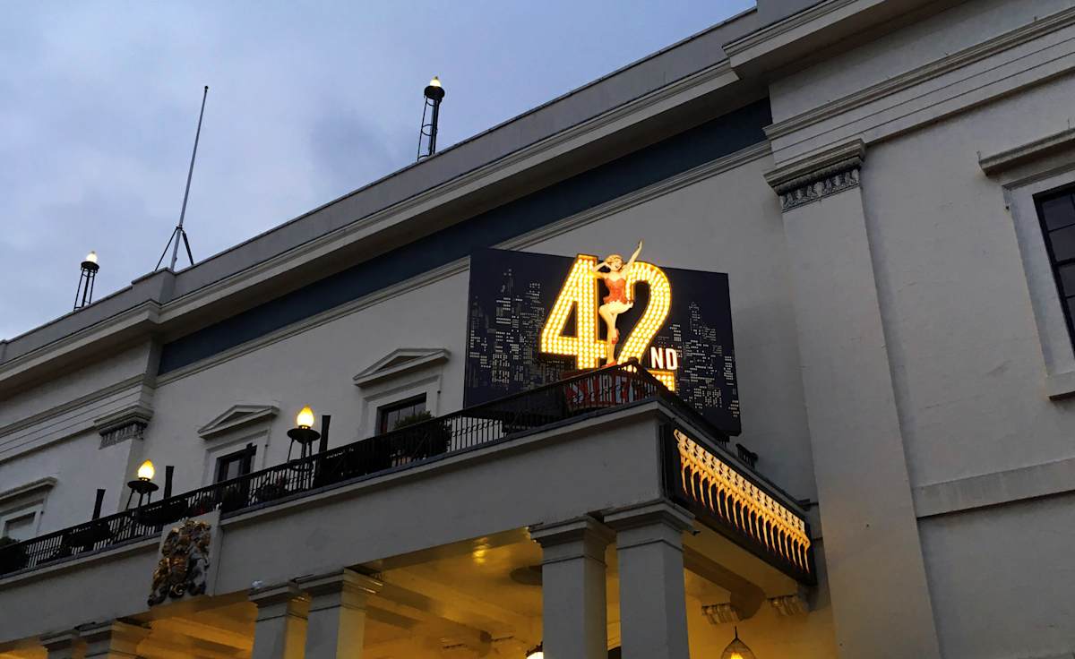 42nd Street Los Angeles