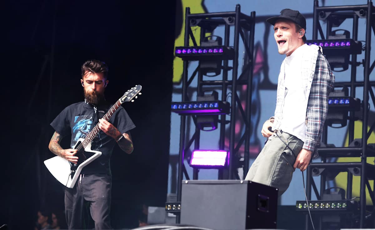 Neck Deep