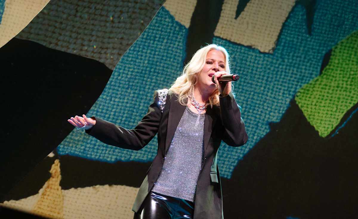 Paula Toller