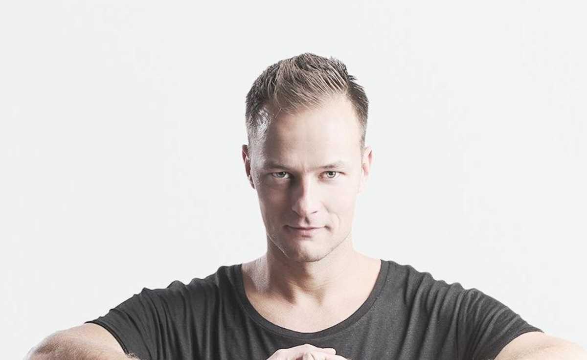 Yves V