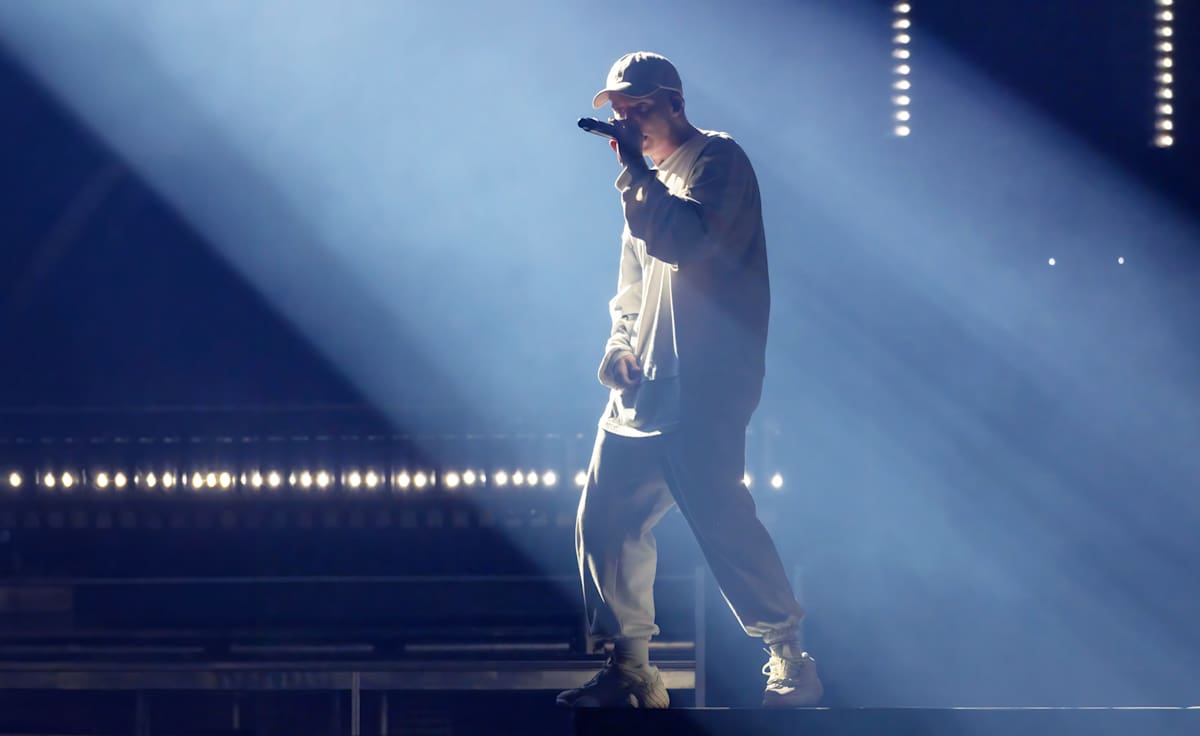 NF