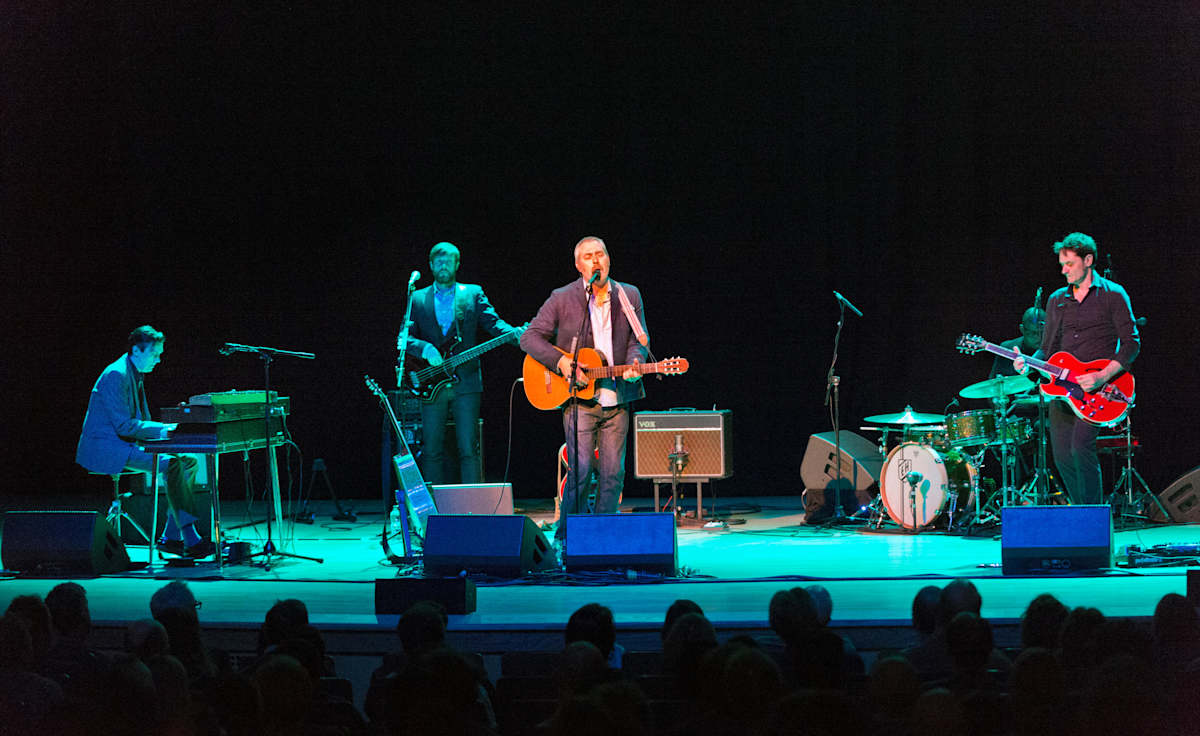 Tindersticks