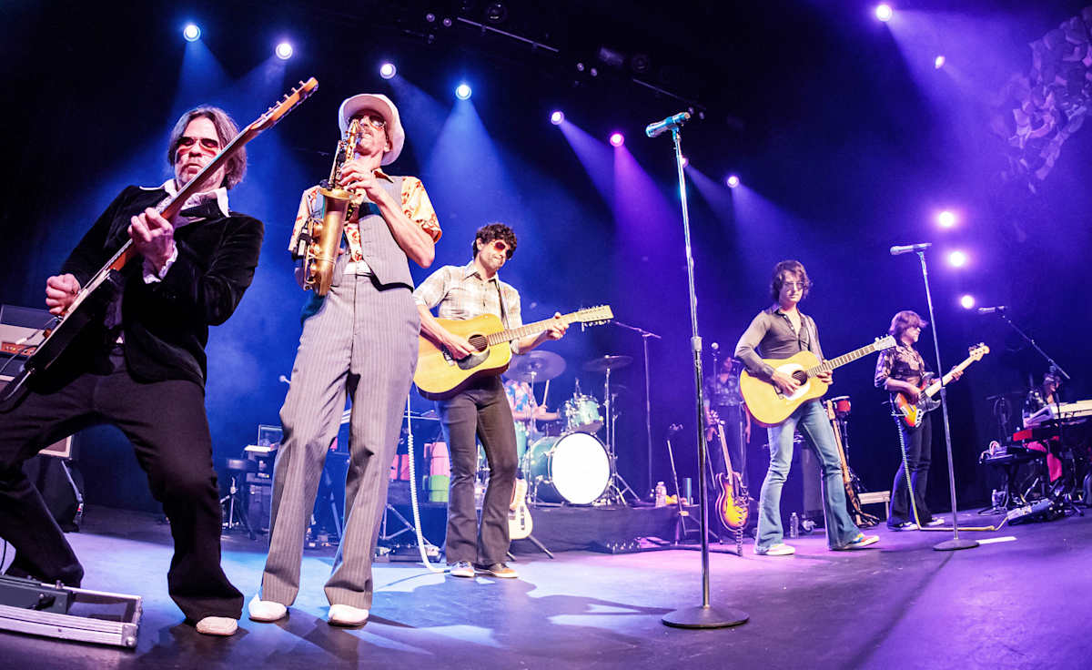 Yacht Rock Revue