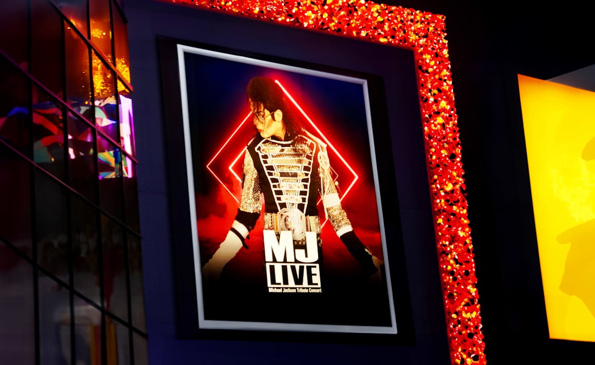 MJ Live
