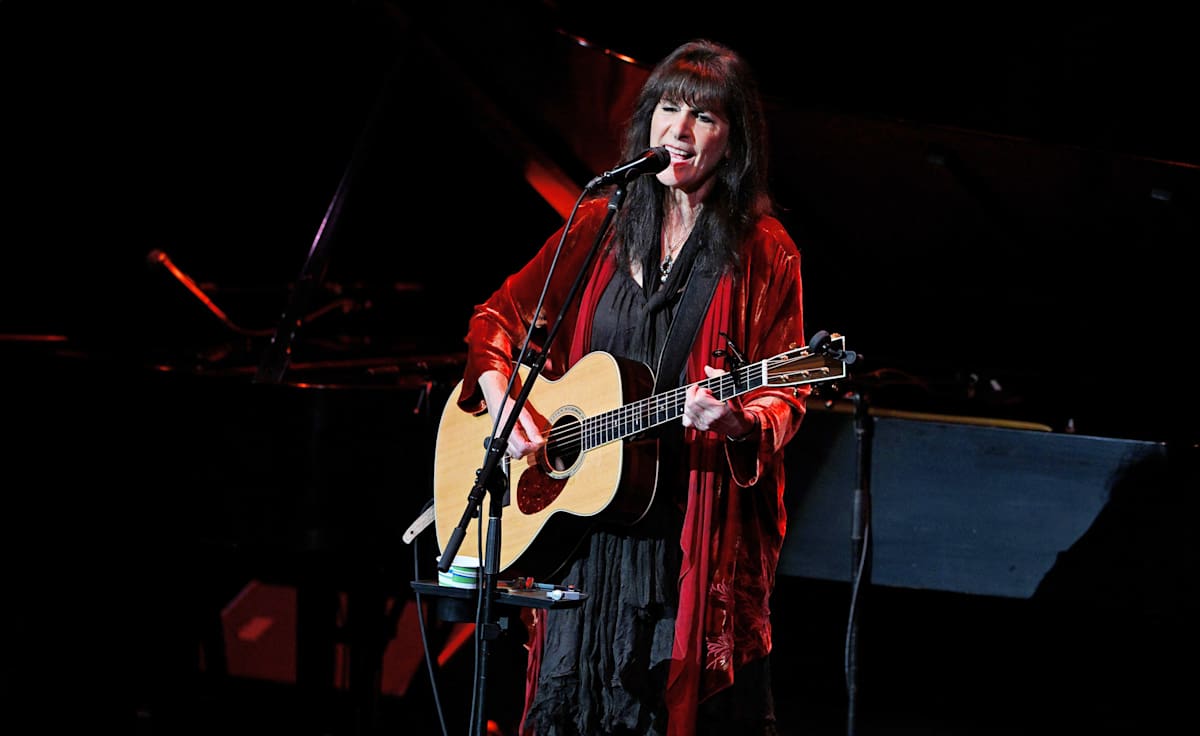 Karla Bonoff