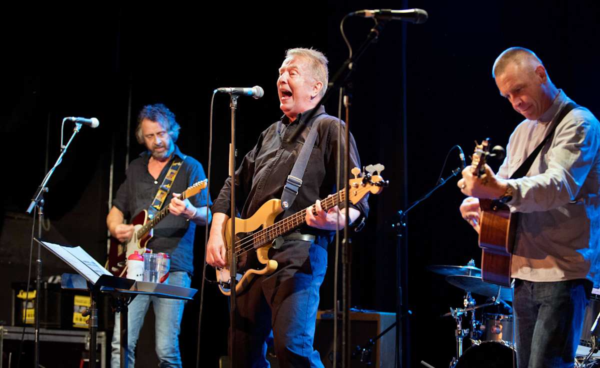 Tom Robinson Band