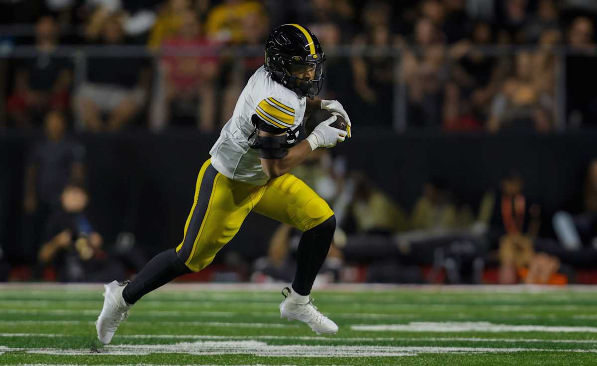 Iowa Hawkeyes Football