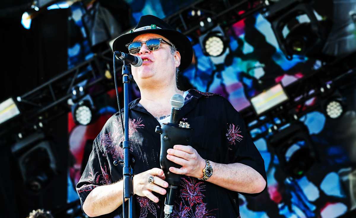 Blues Traveler