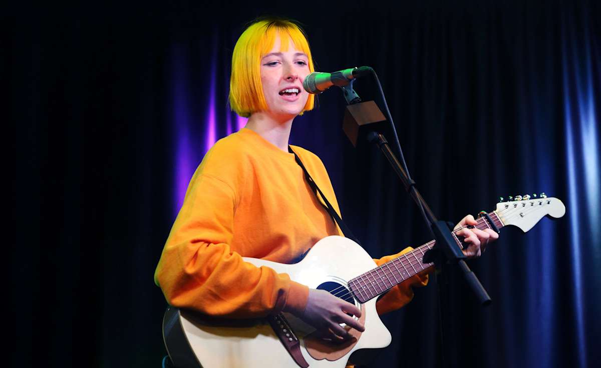 Tessa Violet