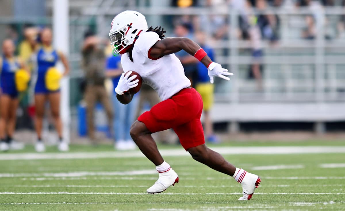 Sacred Heart Pioneers Football
