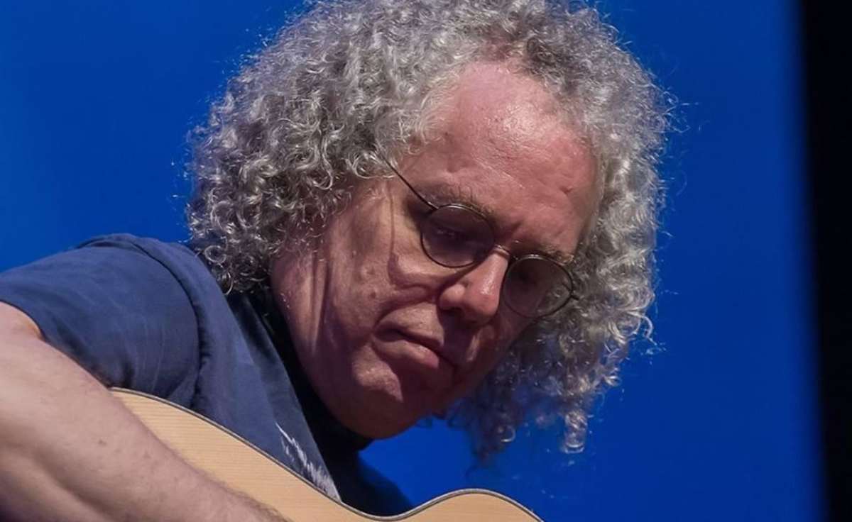 Robin Bullock