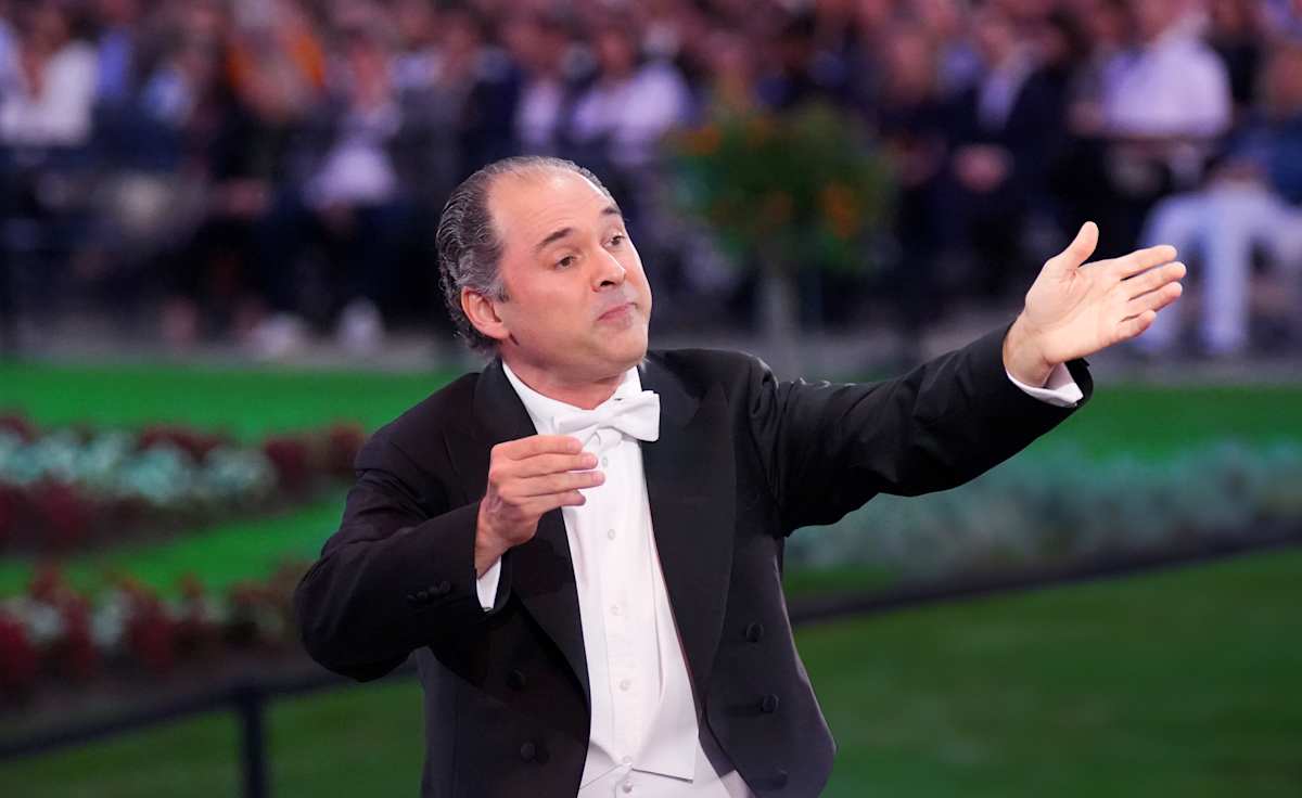 Tugan Sokhiev