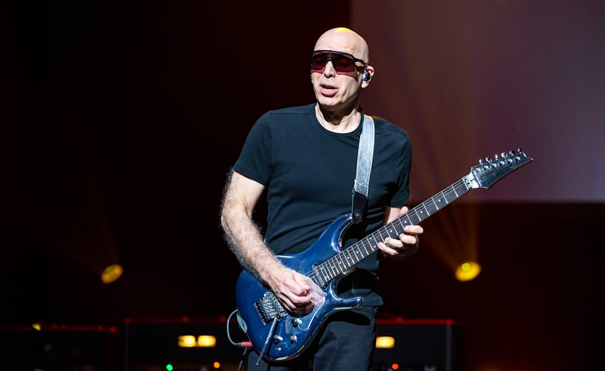 Joe Satriani