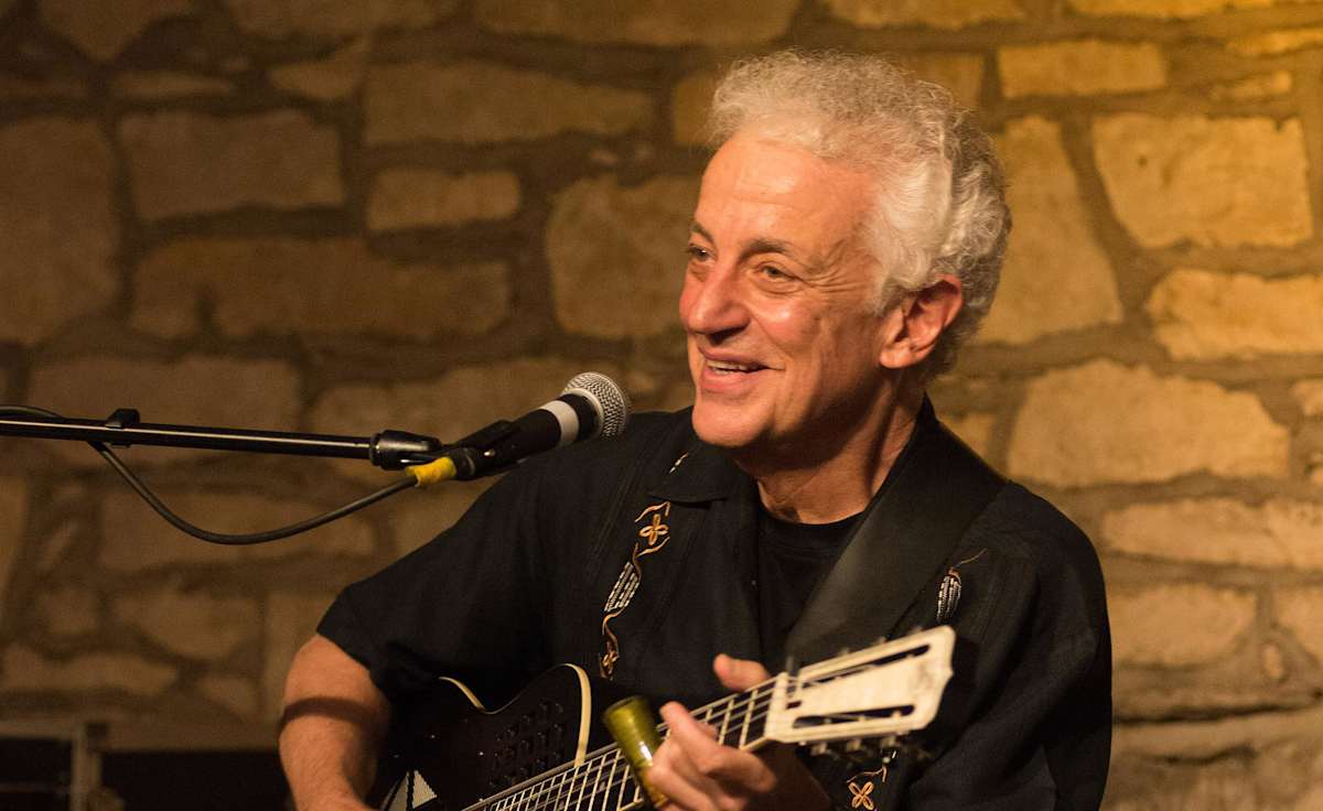 Doug MacLeod