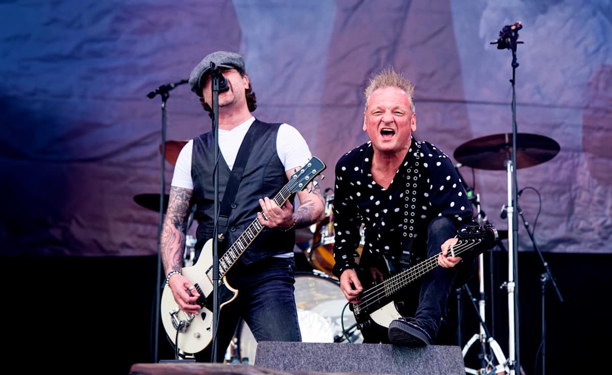 Wayward Sons