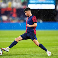 S*s様 バルセロナ　フィーゴ　メンズS FC Barcelona チケット | FC Barcelona 2027フィクスチャーのチケット