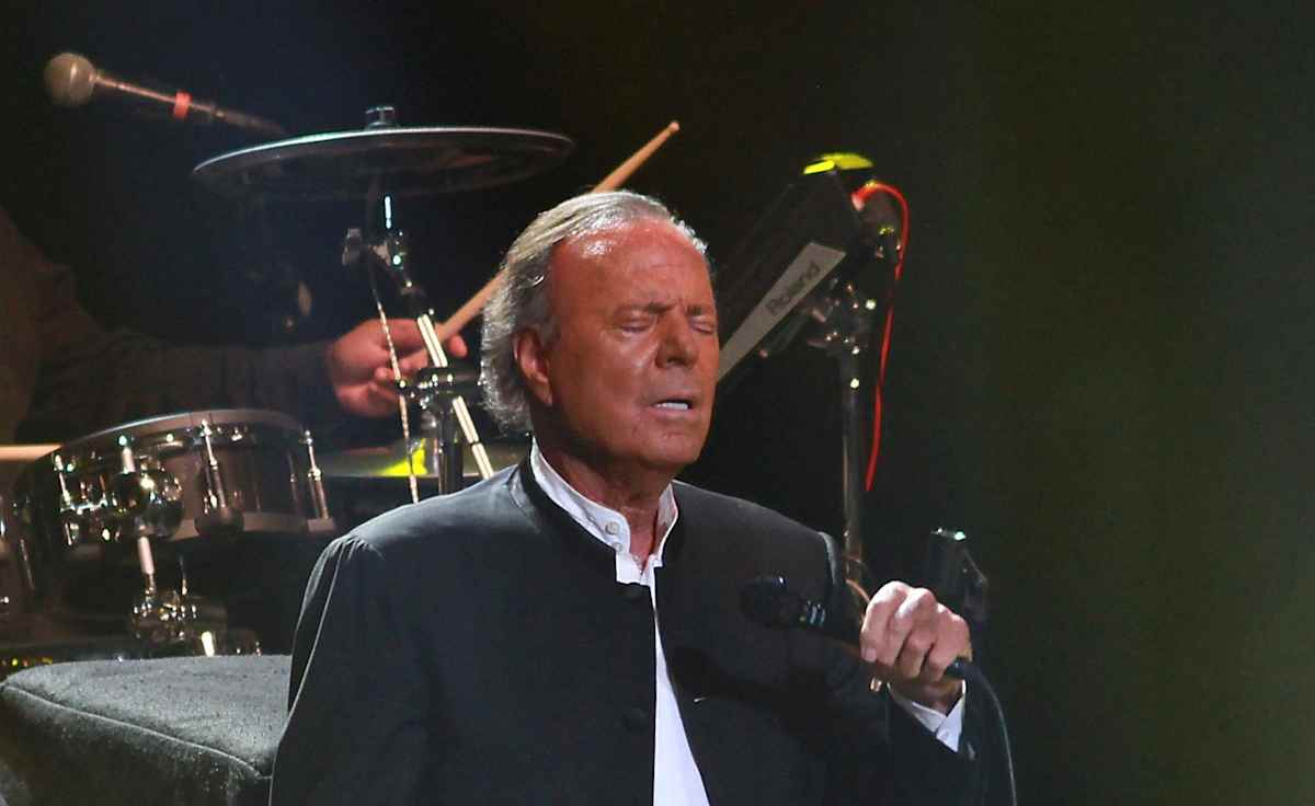 Julio Iglesias